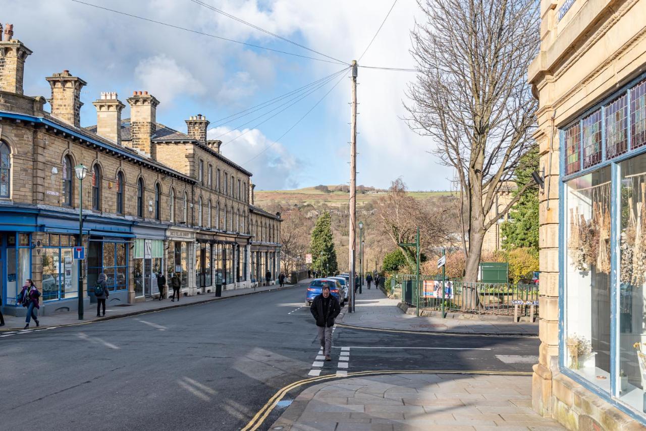 Riverside Balcony Apartment With Parking Just Minutes To Saltaire Шипли Экстерьер фото