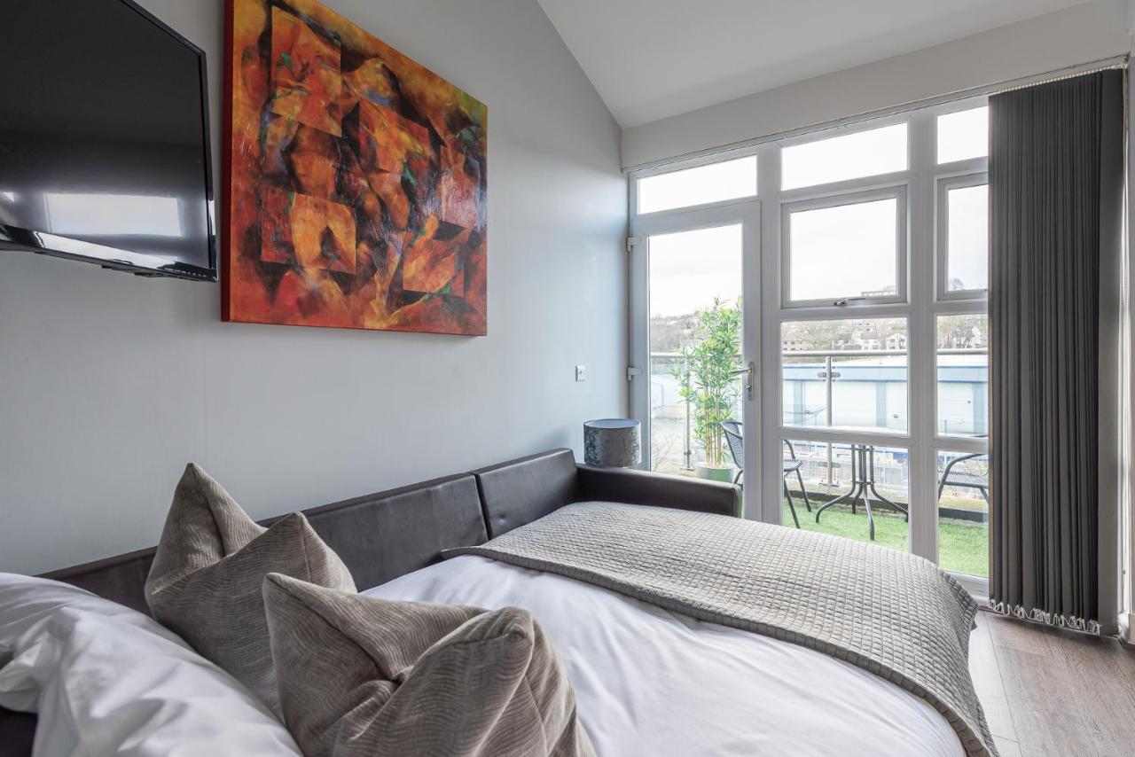 Riverside Balcony Apartment With Parking Just Minutes To Saltaire Шипли Экстерьер фото